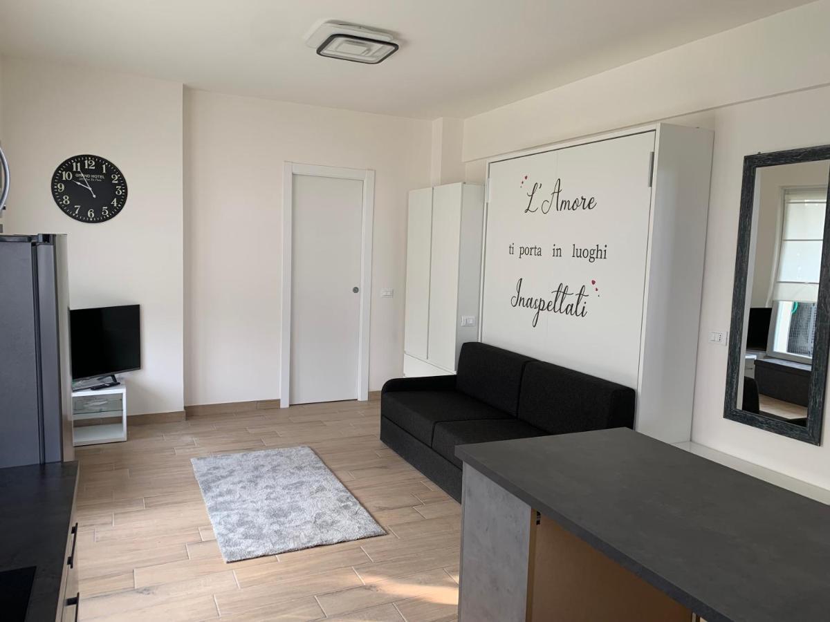 Attico Sky Garden Lägenhet Brescia Exteriör bild